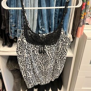 Forever 21 Black & White Pattern Tank